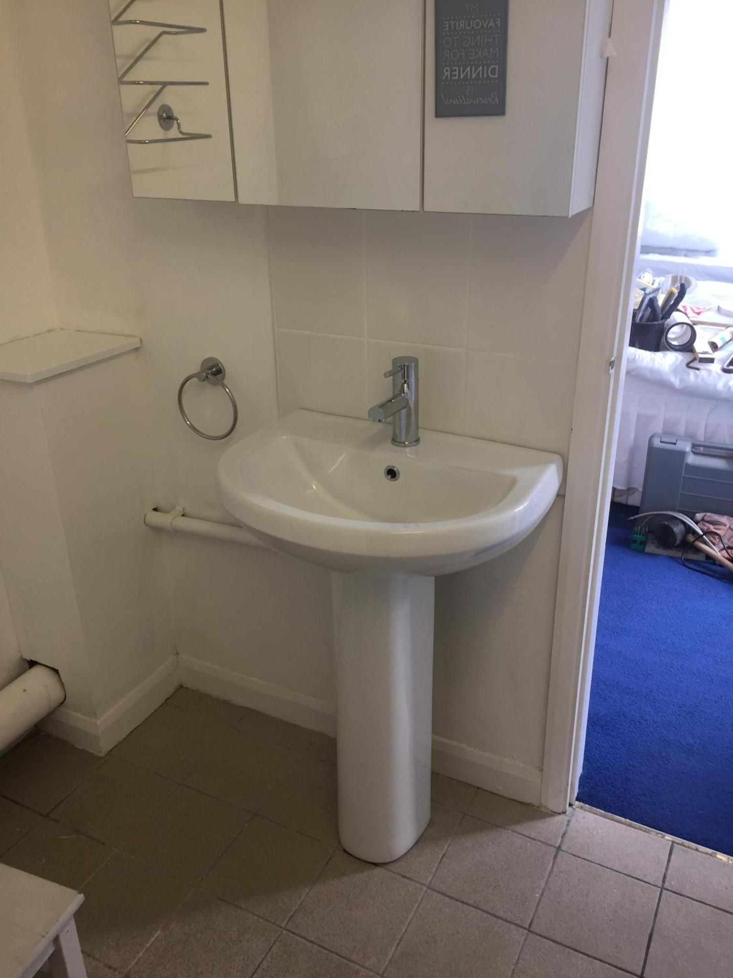 Basingstoke En Suite Room In Garden Annex Ruang foto